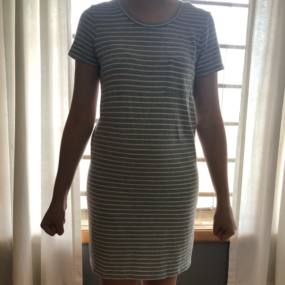Gap T-Shirt Dress - Picture 1 of 3